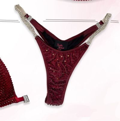 RENT deep red
